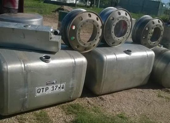 llantas y tanques camiones